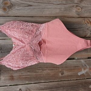 Pink bodysuit for summer !